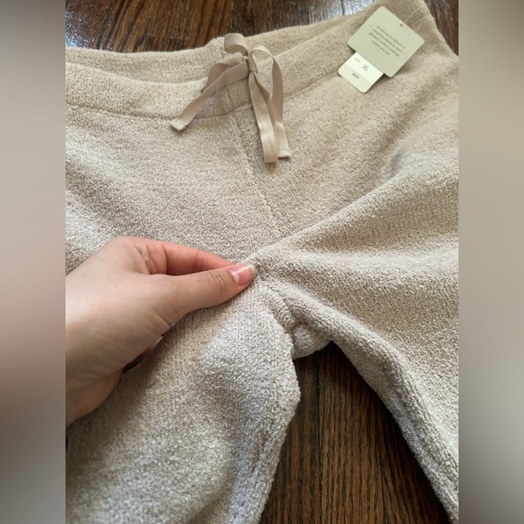 Natori Aura Solid Straight Leg Pant - Picture 6 of 14